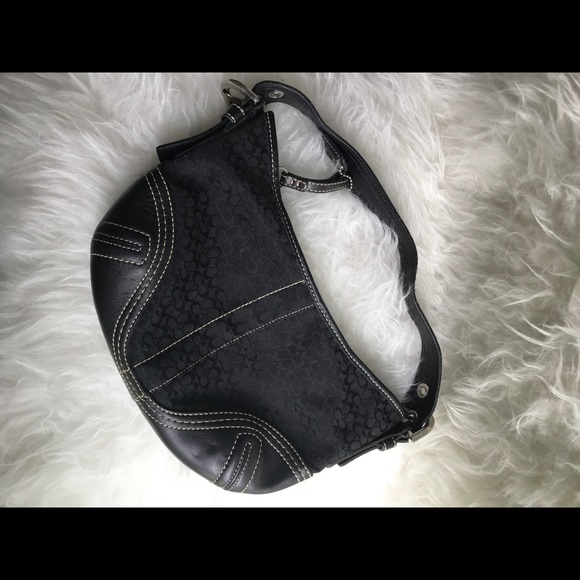 Authentic Coach hand bag - Picture 2 of 2